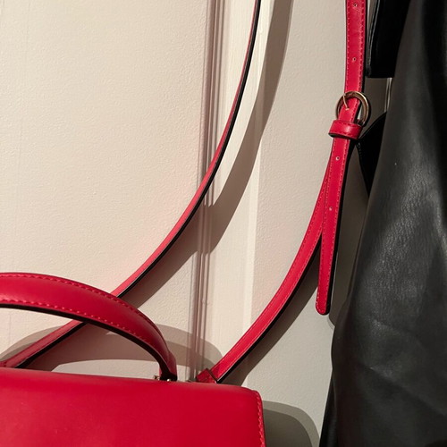 Tous shoulder bag like new, red