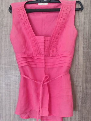 Marks & Spencer linen top like new, pink with embroidery and tie