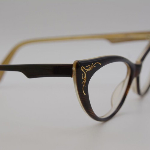 Jessica Roger Rabbit 2 Vintage Eyeglasses Brown Hand Crafted in Italy, new
