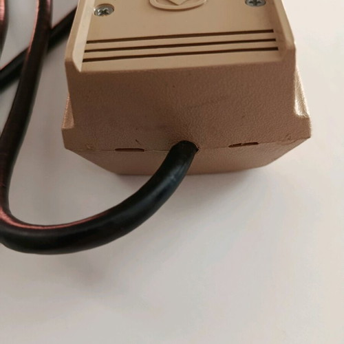 Mineralight UVS-11 UV-C 254nm lamp used, professional