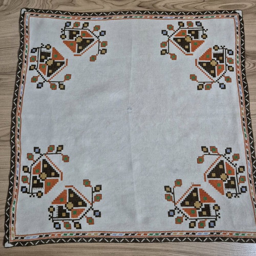 Handmade Panama tablecloths like new