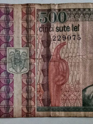 Romanian 500 lei banknote 1992 used, slightly creased