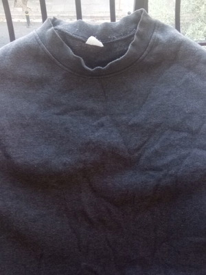 Men's sweatshirt, size large