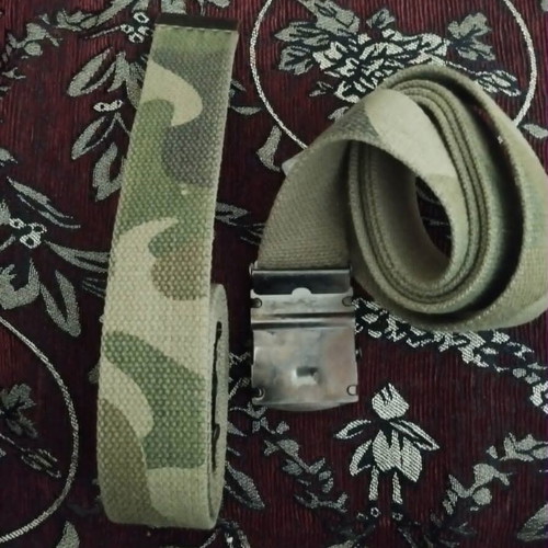 Camouflage belts set of 2 used, size 110, green and brown