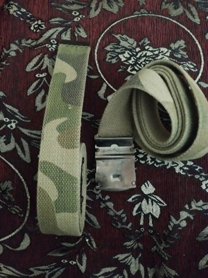 Camouflage belts set of 2 used, size 110, green and brown
