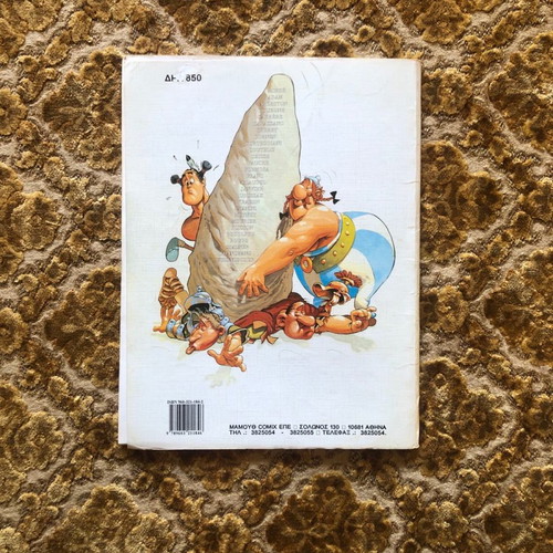 Magazine The Designer of Asterix UDERZO used