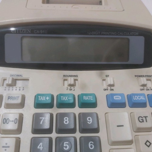 Citizen calculator used, works with batteries or cable