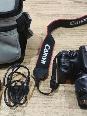 Φωτογραφική μηχανή Canon eos 550d σαν καινούργιο
