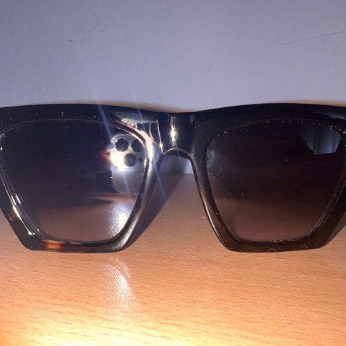 Sunglasses new, unworn