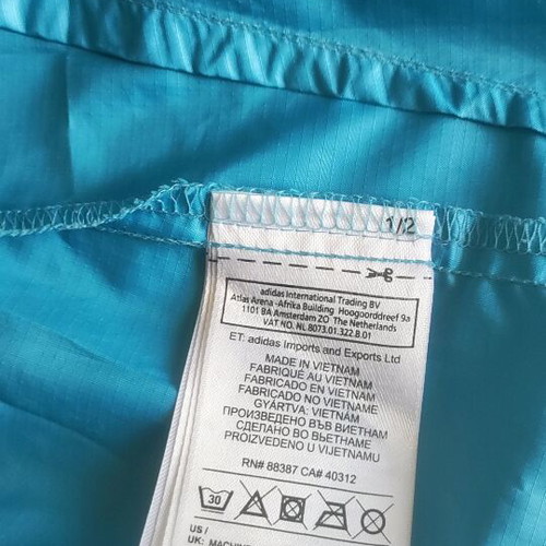 Adidas windbreaker like new, blue