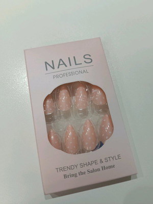 Press on νύχια καινούργια, ροζ με λευκό πουά σχέδιο