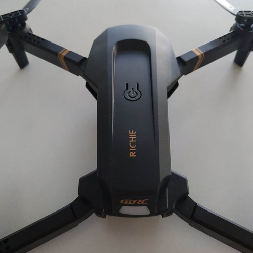 Richie 4DRC drone used with two batteries and 4K camera