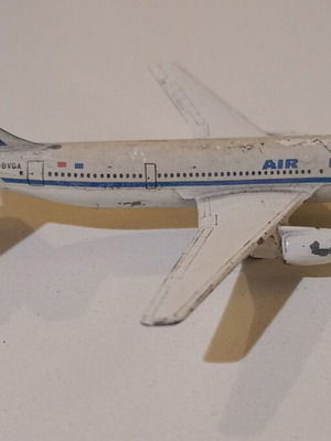 Vintage μεταλλικό αεροσκάφος μινιατούρα Airbus A300B Air France μεταχειρισμένο