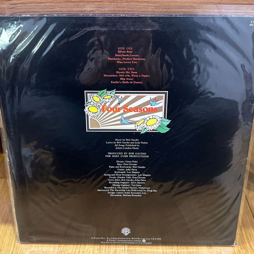 The Four Seasons Who Loves You & December '63 vinyl like new, pop