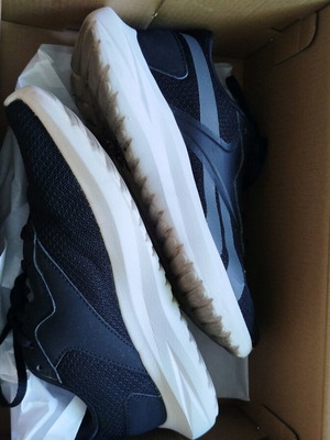 Reebok sport shoes black, size 37, like new