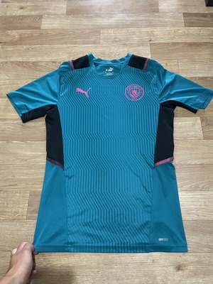 Puma Manchester City training kit used, size S