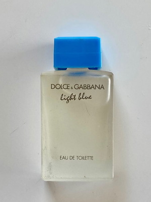 Άρωμα μινιατούρα Light Blue Dolce&Gabbana 4,5μλ καινούργιο