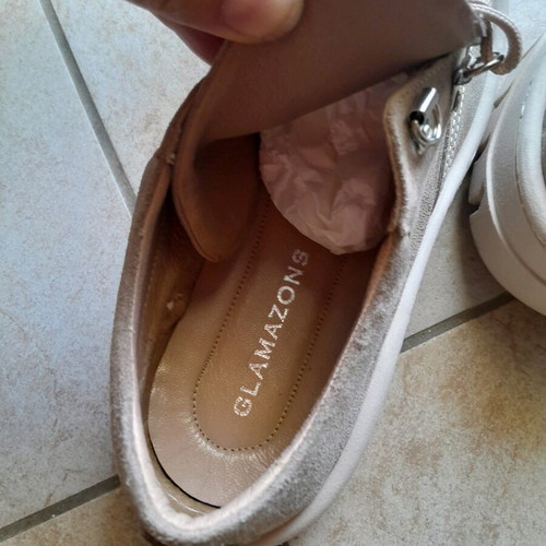 Glamazons beige athletic shoes size 40 new