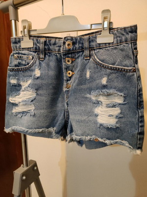 Τζιν σορτσάκι like new, σκισμένο, baggy fit από Terranova