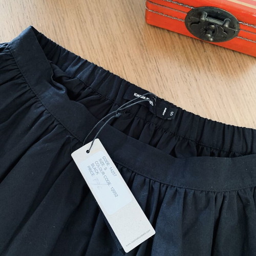Ioanna Kourbela black short skirt new, size small