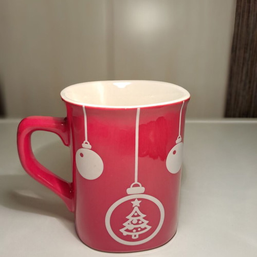 Nescafe Christmas cup rare, like new