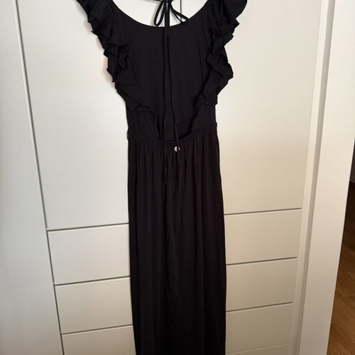 Maxi dress BSB like new, size M, black