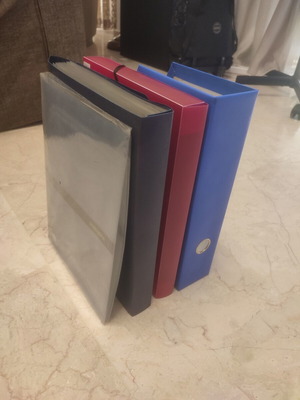 Set of 4 A4 Filing Binders and Folders like new