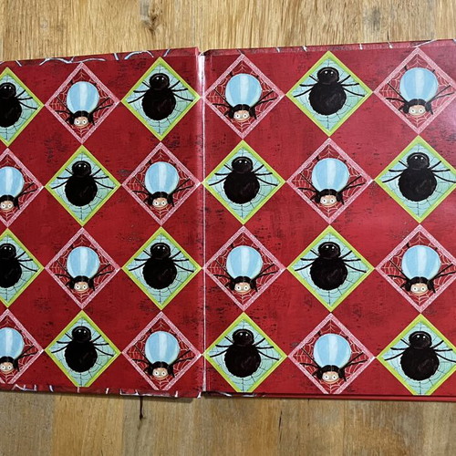 Mia Arachní Moni Psachnei by Lida Varvarousi used, Greek