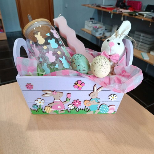Easter basket new with candle, handmade glass and decorations