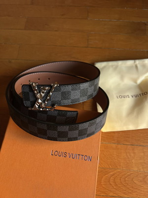 Louis Vuitton belt new, 120cm, black
