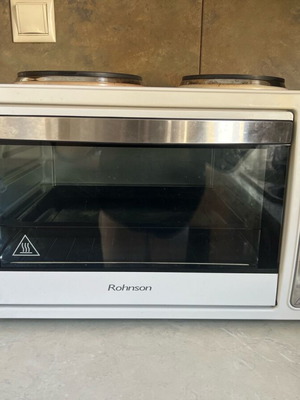 Rohnson oven with 2 hotplates used, minor surface wear
