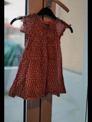 Children's dress Sam 0 13 like new, red and pink, age 3