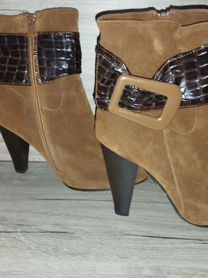 Booties like new, size 38