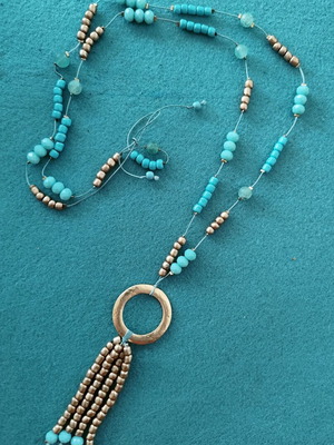 Necklace with 18K gold-plated pendant, length 41 cm, diameter 3 cm