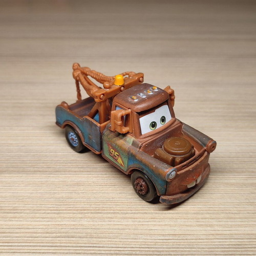 Mattel Disney Pixar Cars Mater μεταχειρισμένο μεταλλικό αυτοκινητάκι