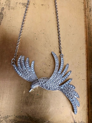 Bird necklace with zircon like new, silver