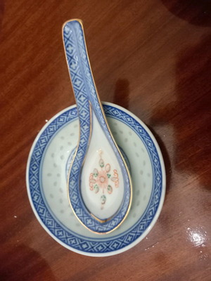 Chinese porcelain decorative items new with border design