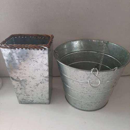 Galvanized garden containers like new, pack of 2