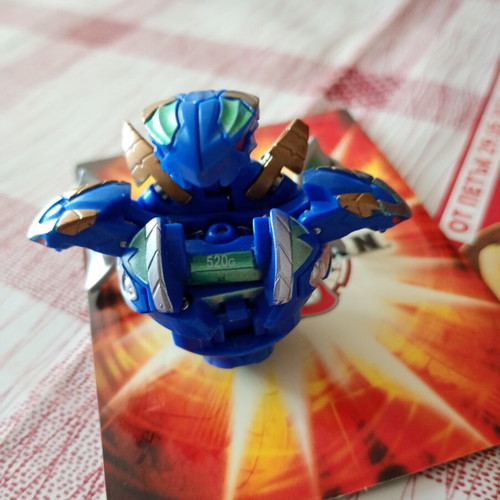 Bakugan Knight Percival figure