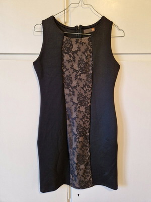 Black mini dress like new with lace, size S