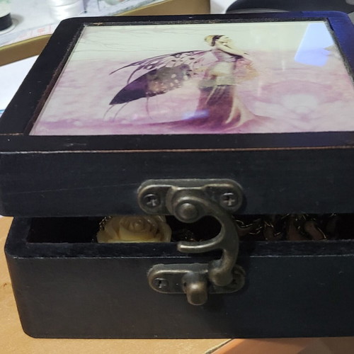 Zara wooden jewelry box like new, black with surprises