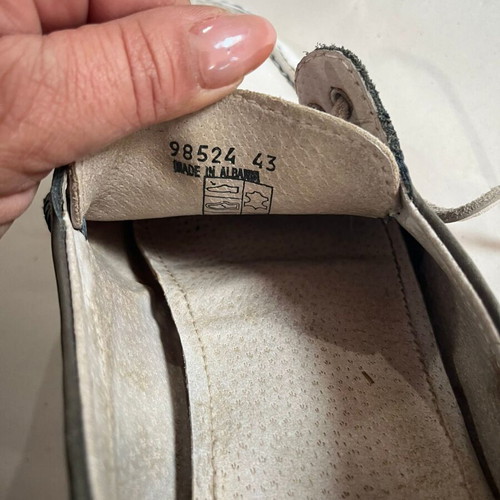 Men's flat shoes used size 43, genuine leather, white and blue