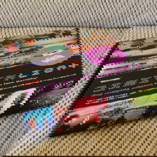 Lomograply Sprocket Rocket και Digitaliza+ σαφώς σαν καινούργια