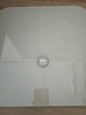 Huawei AH100 Body Fat Scale like new, 150 kg capacity
