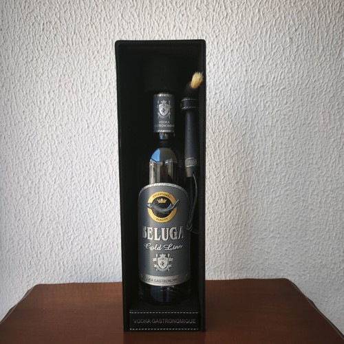 Beluga Gold Line empty bottle with luxury case and opener, like new