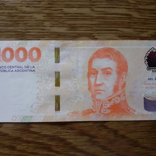 Argentina 1,000 Pesos 2023 banknote San Martin UNC