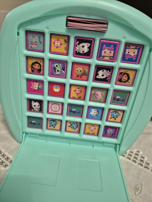 Match board game Gabby's Dollhouse used for 2 players 4+ years
