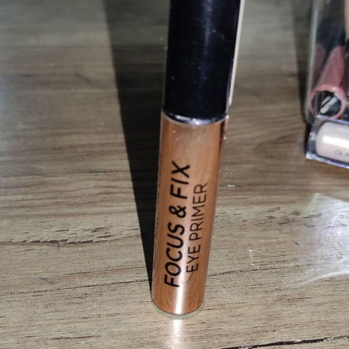Revolution Eye primer used