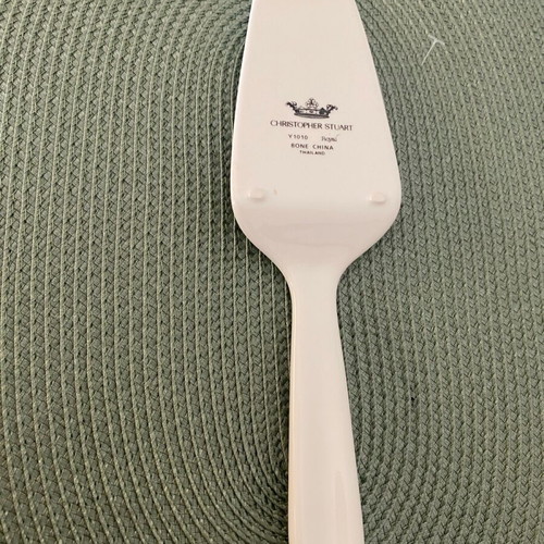 Christopher Stuart porcelain serving spatula like new