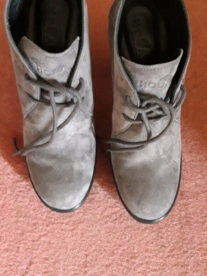 Hogan shoes grey suede like new, size 37